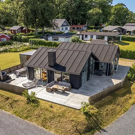 Andriette - 50m From The Sea By Interhome *